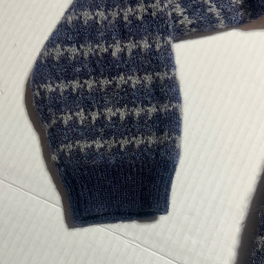 Vintage Eddie Bauer 100% wool Blue and Gray houndstooth Striped Cardigan buttons - Picture 10 of 10